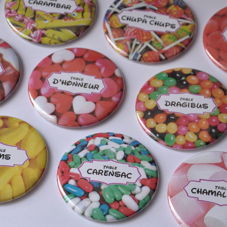 Badges magnets plan de table Mariage / Thème bonbons gourmandise